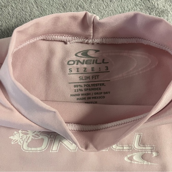 O’Neill rash guard 3T - Picture 2 of 4